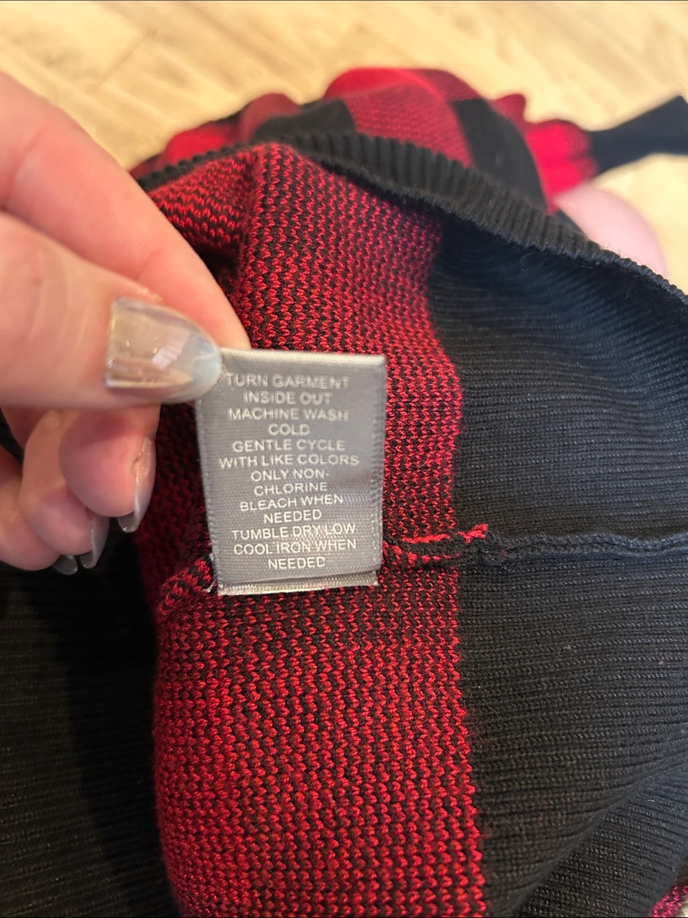 Plaid Crewneck Sweater in Red and Black - Casual Knit Top - Picture 6 of 7